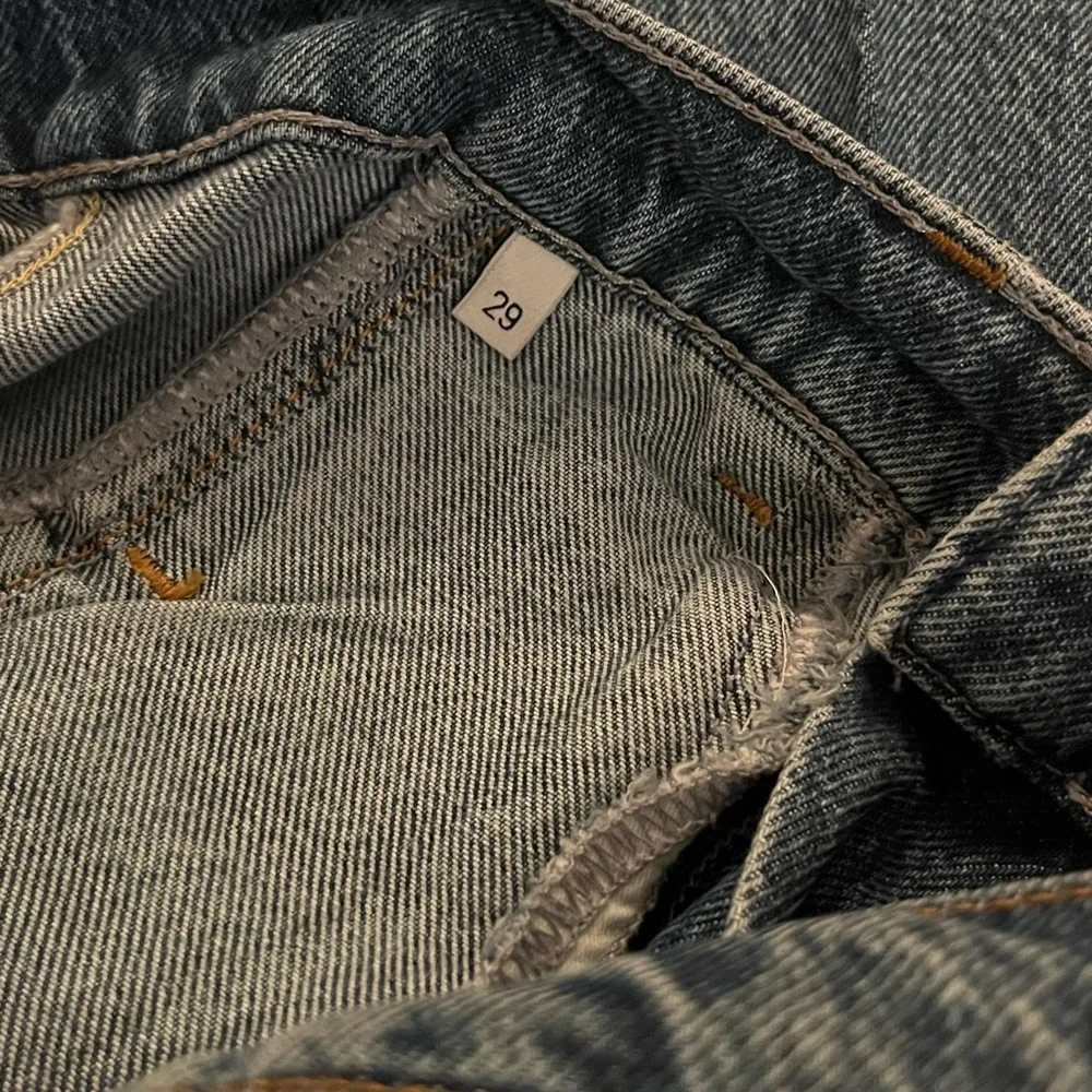 Boyish Parker Mom Jeans - Picture 8 of 8